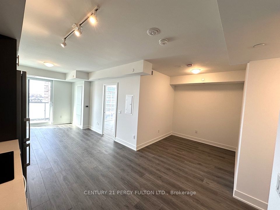 Condo Apartment at 2545 Simcoe Street N 513, Oshawa, ON L1L 0W3, Oshawa