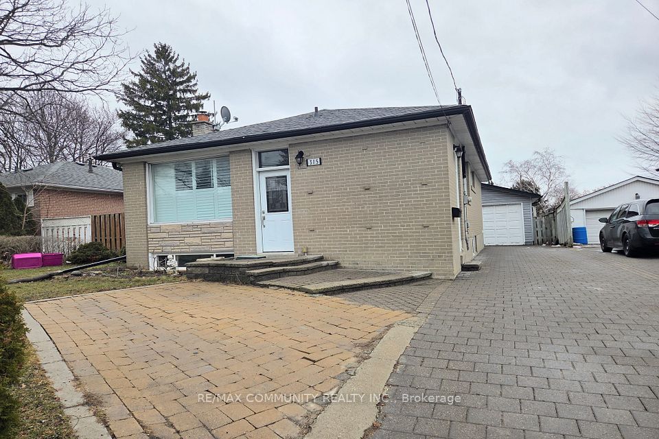 Detached at 315 Rossland Road W Bsmt, Whitby, ON L1N 3H8, Whitby