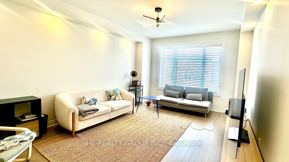 Att/Row/Townhouse at 2852 Whites Road, Pickering, ON L1X 0R6, Pickering