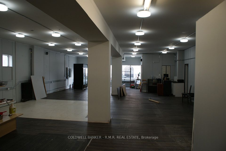 50 Bond Street E, Oshawa, ON L1G 1B1