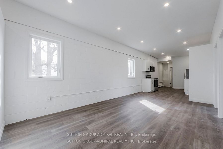 1930 Queen Street E 2- Elmer Ave Entrance, Toronto E02, ON M4L 1H6