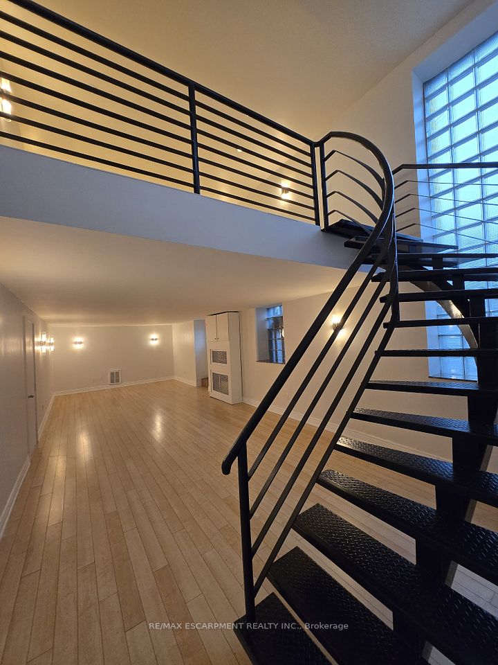 33 Villiers Street 107, Toronto E01, ON M5A 1A9