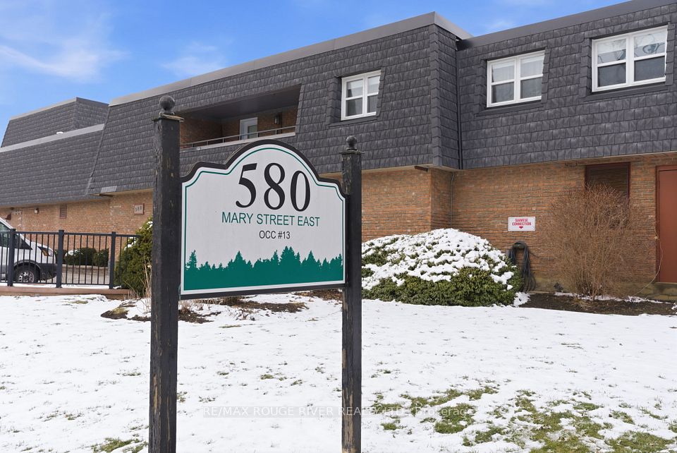 Condo Apartment at 580 Mary Street E 214, Whitby, ON L1N 2R3, Whitby