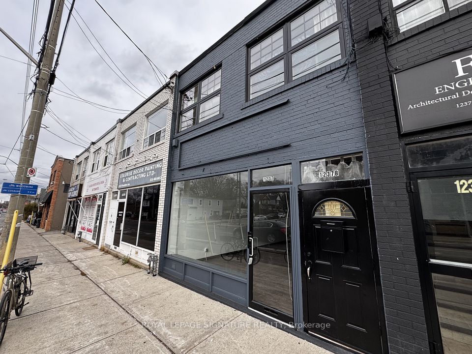 1237 Woodbine Avenue C, Toronto E03, ON M4C 4E5