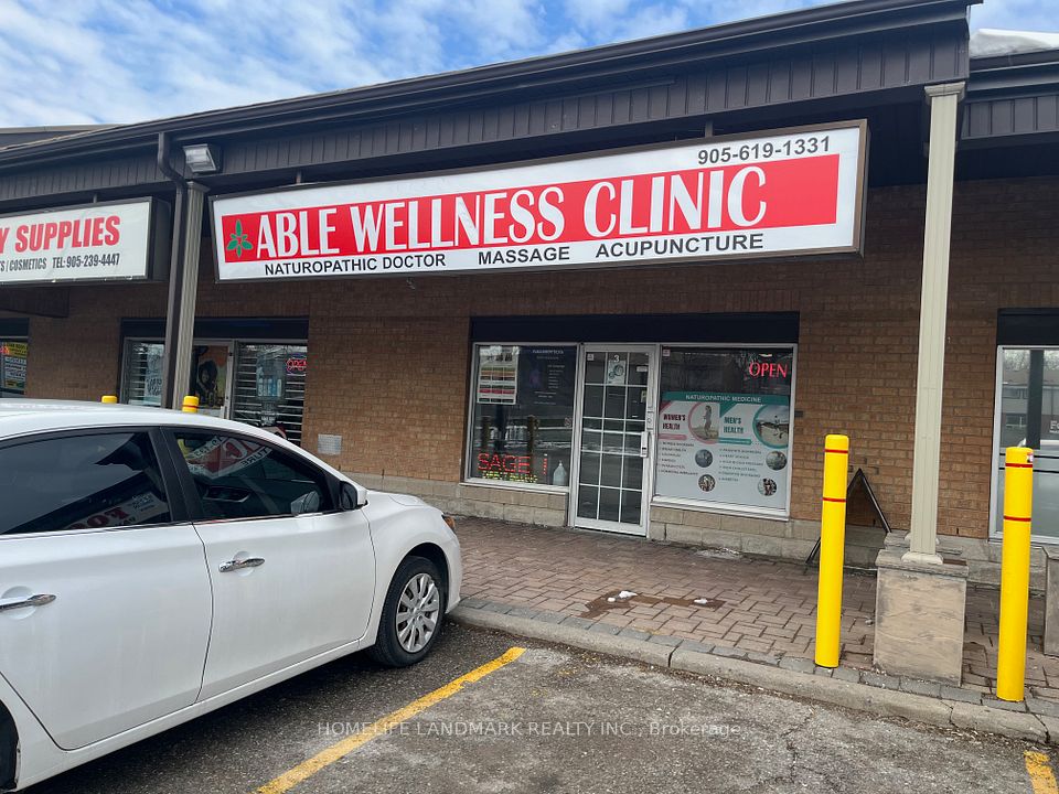 1660 Kingston Road 3, Pickering, ON L1V 5R2