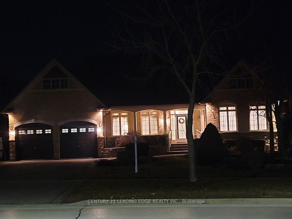 Detached at 3675 Cochrane Street, Whitby, ON L1R 2T2, Whitby