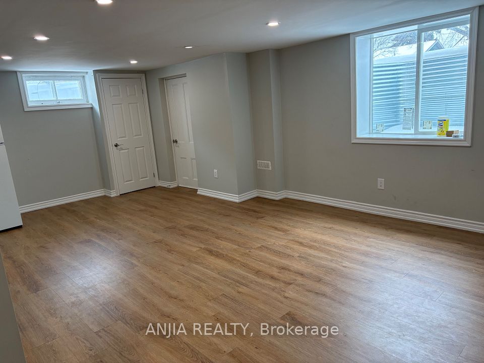 Detached at 473 Gibbons Street Lower, Oshawa, ON L1J 4Z3, Oshawa