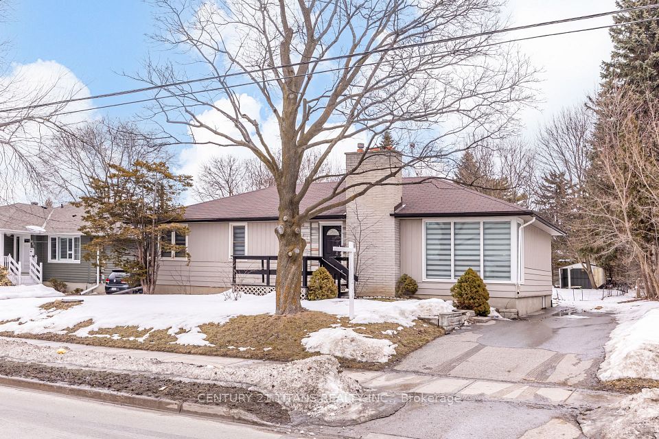 Detached at 405 Anderson Street, Whitby, ON L1N 3V8, Whitby