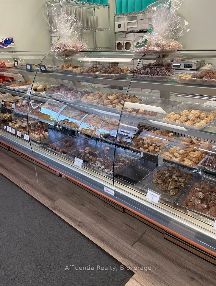 240 Harwood Avenue S 5, Ajax, ON L1S 2H6