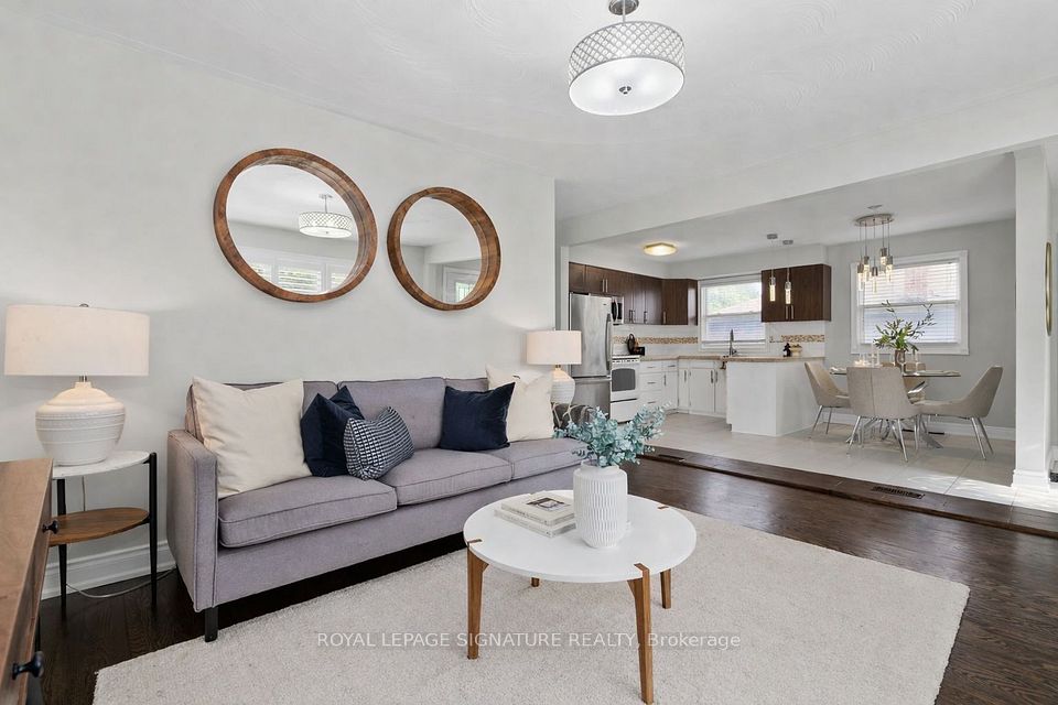 Duplex at 621 Wychwood Street, Oshawa, ON L1G 2T4, Oshawa