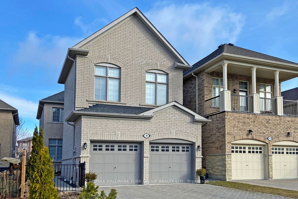 Detached at 90 Braebrook Drive, Whitby, ON L1R 0M9, Whitby