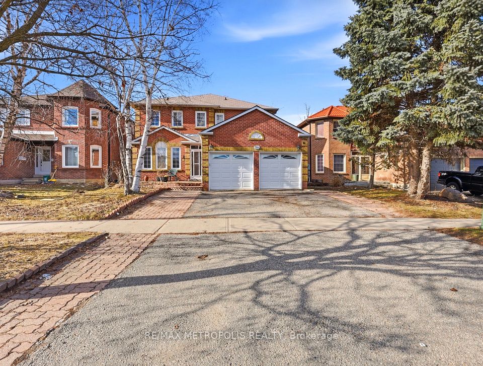 Detached at 584 Strouds Lane BSMT, Pickering, ON L1V 4S6, Pickering