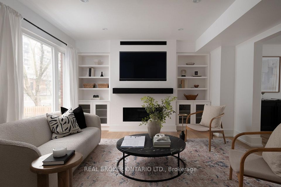 Detached at 276 Gowan Avenue, Toronto E03, ON M4J 2K6, Toronto E03