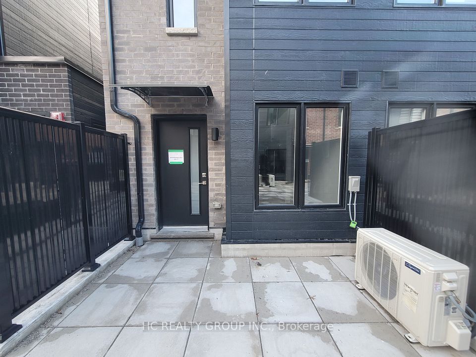 Att/Row/Townhouse at 3079 Pharmacy Avenue 17, Toronto E05, ON M1W 2H1, Toronto E05