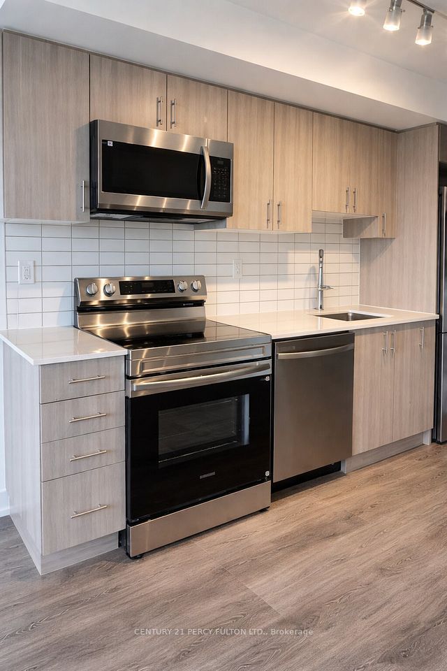 Condo Apartment at 1010 Sandy Beach Road 803, Pickering, ON L1W 3V9, Pickering