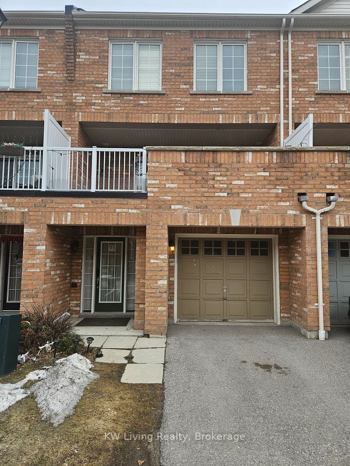 Att/Row/Townhouse at 71 Maidstone Way, Whitby, ON L1R 0L8, Whitby