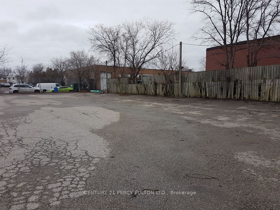 373A Danforth Road, Toronto E04, ON M1L 3X6