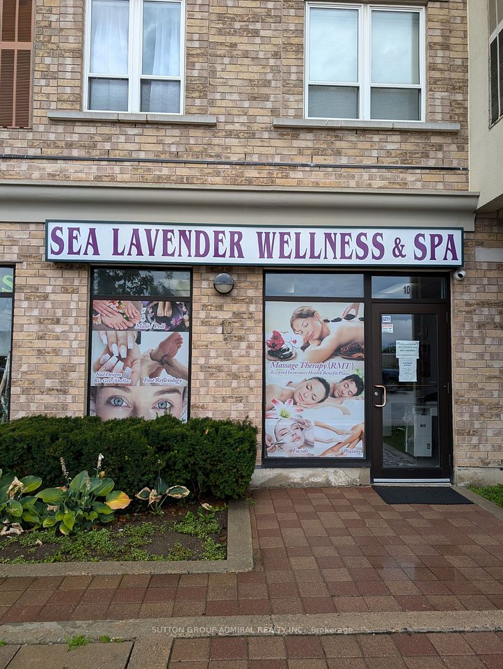 10 Roper Road, Toronto E04, ON M4L 0G6