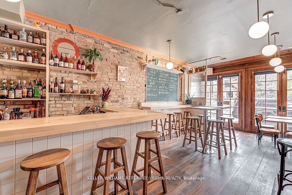 1118 E Queen Street E, Toronto E01, ON M4M 1K8