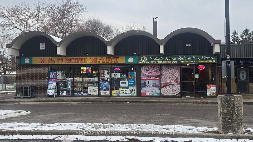 261 Michael Boulevard 10, Whitby, ON L1N 5B2