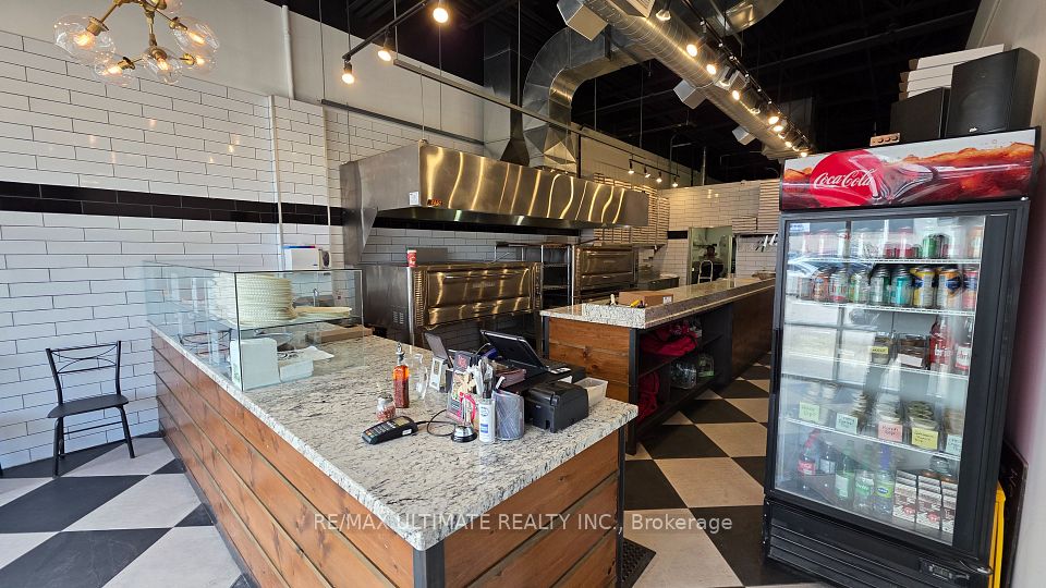 4071 Thickson Road N 2, Whitby, ON L1R 2X3