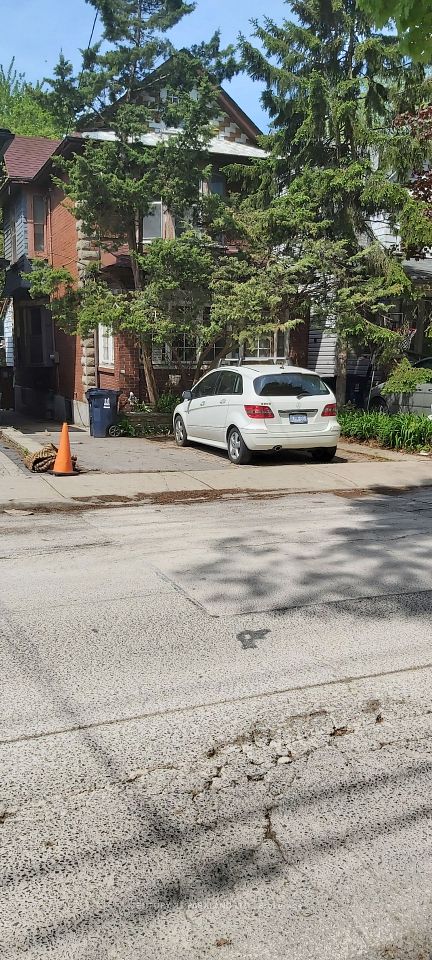 74 Kenilworth Avenue, Toronto, ON M4L 3S5 at 74 Kenilworth Avenue, Toronto, ON M4L 3S5, Toronto E02, ON, M4L 3S5