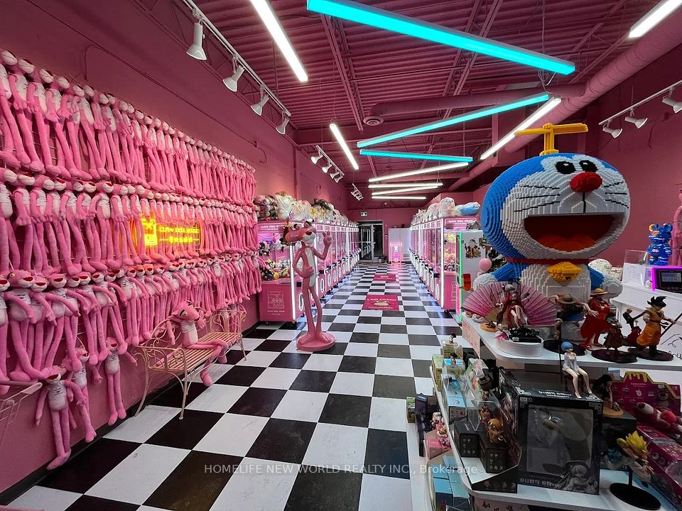 3280 Midland Avenue 13A, Toronto E07, ON M1V 4W8