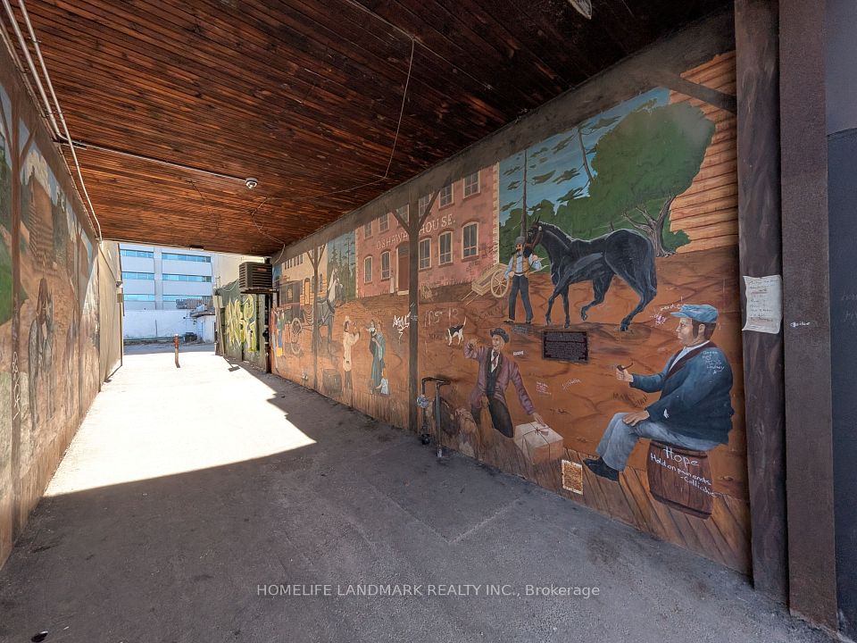 12 Simcoe Street S, Oshawa, ON L1H 4G2