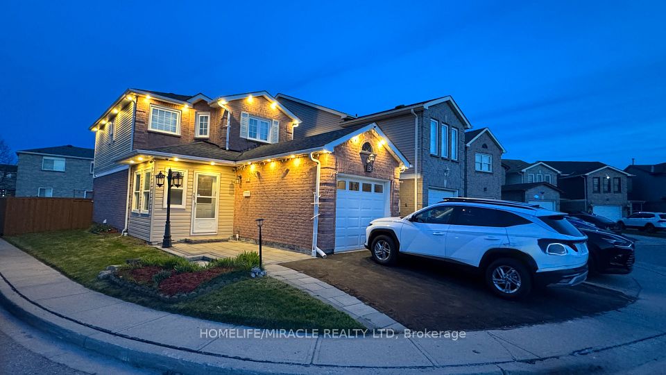 131 Plumrose Pathway, Toronto, ON M1B 4B6 at 131 Plumrose Pathway, Toronto, ON M1B 4B6, Toronto E11, ON, M1B 4B6