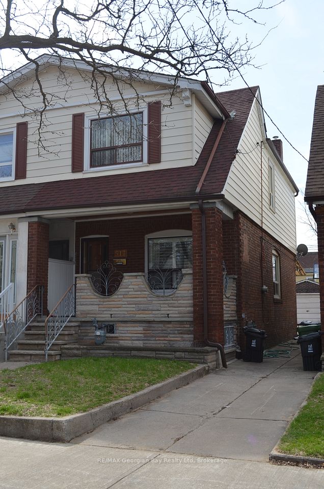 517 Milverton Boulevard, Toronto, ON M4C 1X6 at 517 Milverton Boulevard, Toronto, ON M4C 1X6, Toronto E03, ON, M4C 1X6