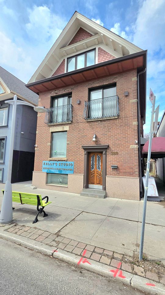 280 Danforth Avenue N, Toronto E03, ON M4K 1N9