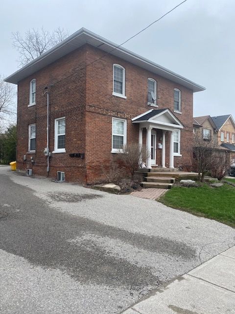 102-B Queen Street, Clarington, ON L1C 1M6