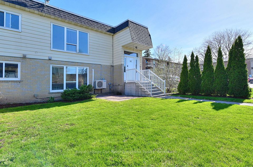Condo Apartment at 540 Mary Street E 2, Whitby, ON L1N 2R1, Whitby