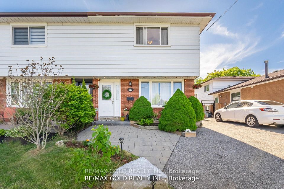 Semi-Detached at 232 Durham Street, Oshawa, ON L1J 5R3, Oshawa