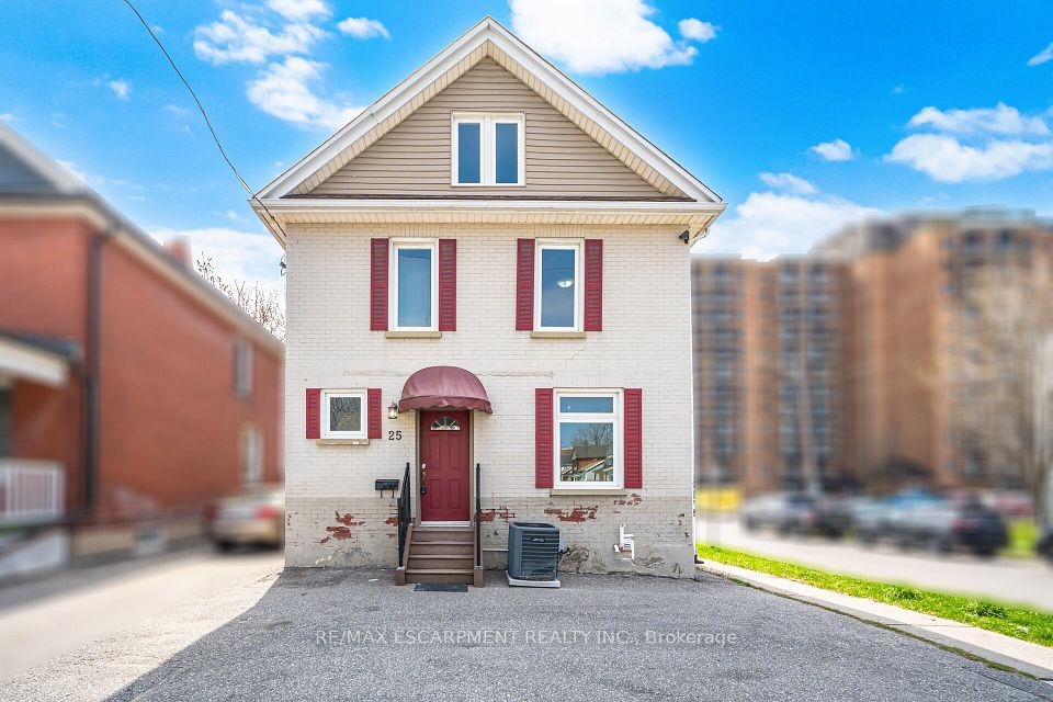 25 Colborne Street W, Oshawa, ON L1G 1L3