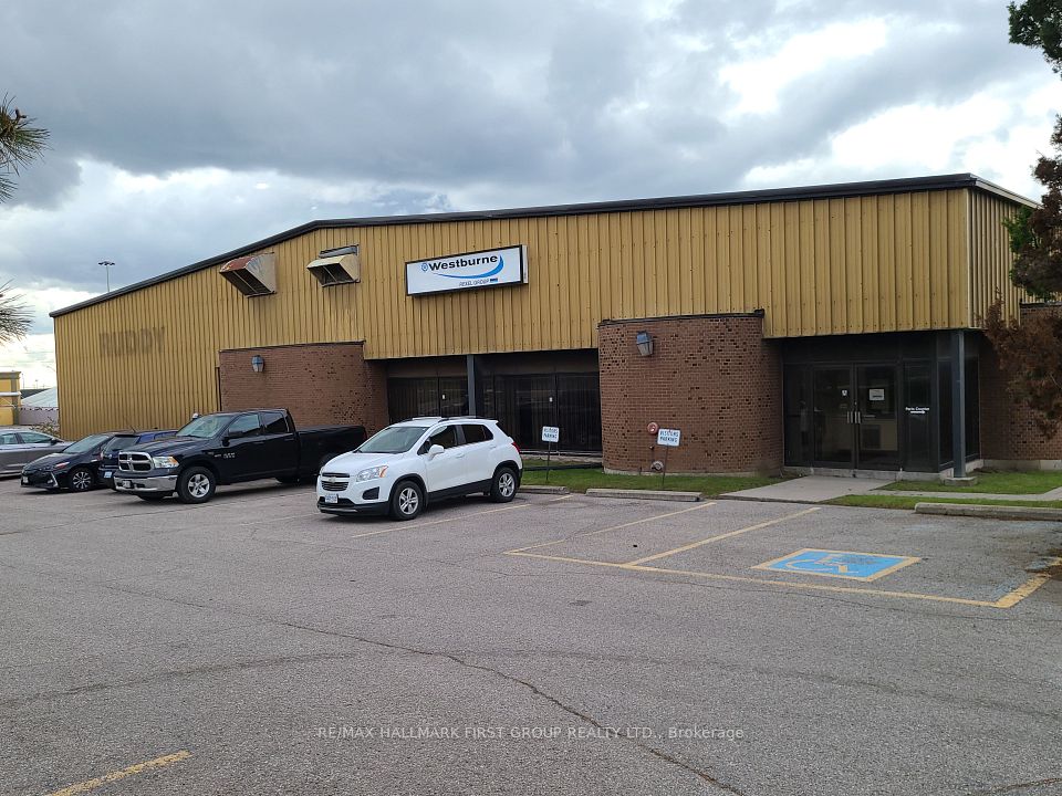 600 Thornton Road S #4, Oshawa, ON L1J 6W7