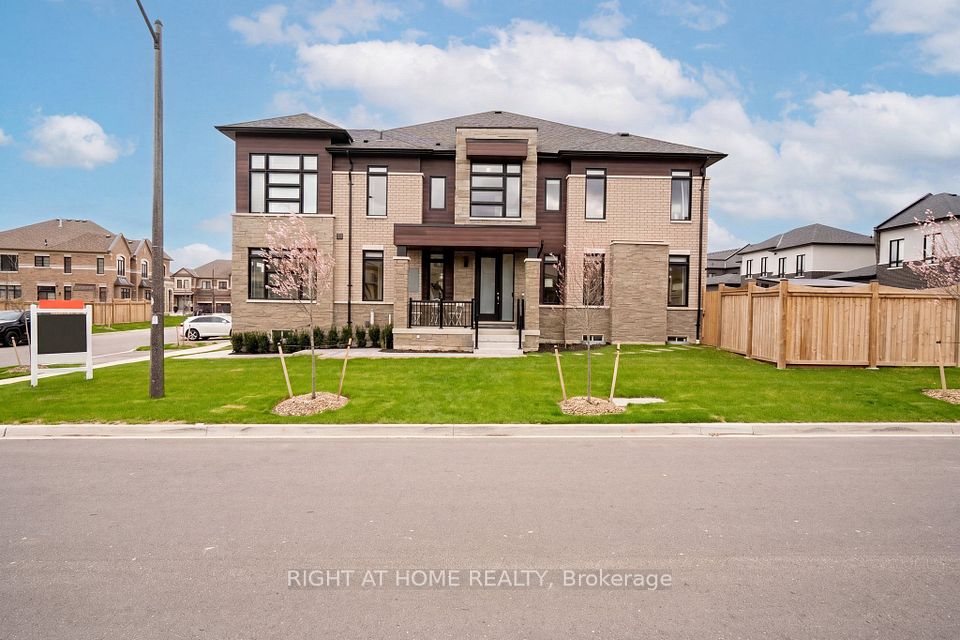 Att/Row/Townhouse at 38 Van Wart Street, Whitby, ON L1P 0P8, Whitby