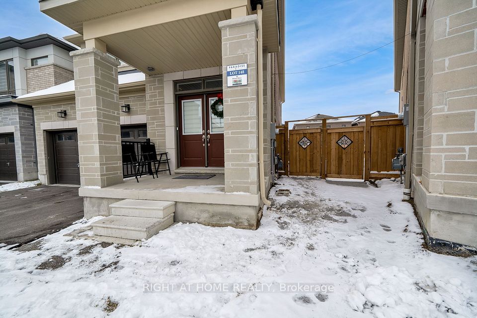 Detached at 49 Priory Drive Basement, Whitby, ON L1P 0L1, Whitby