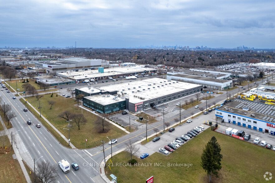 1550 Birchmount Road 111, Toronto E04, ON M1P 2H1