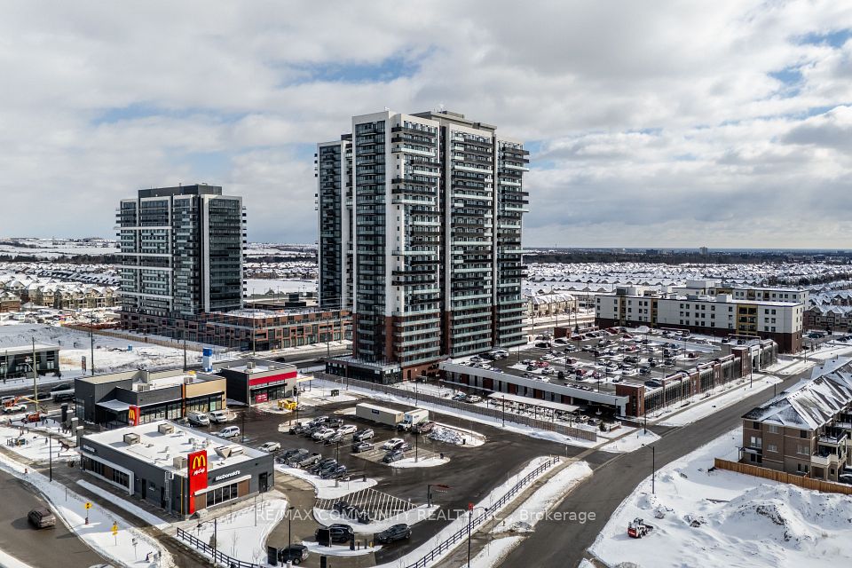 Condo Apartment at 2550 Simcoe Street N 817, Oshawa, ON L1L 0R5, Oshawa