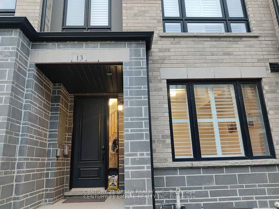 Att/Row/Townhouse at 13 Steamboat Way, Whitby, ON L1N 0M6, Whitby
