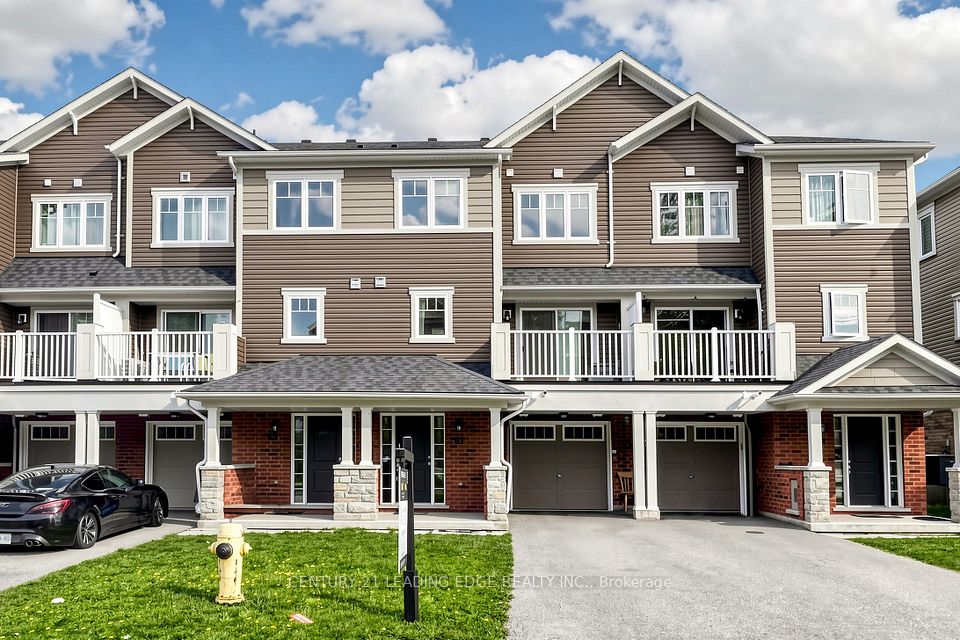 Att/Row/Townhouse at 61 Far North Court, Oshawa, ON L1L 0J5, Oshawa