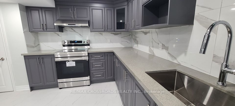 Detached at 69 Bluebell Crescent, Whitby, ON L1P 1L3, Whitby