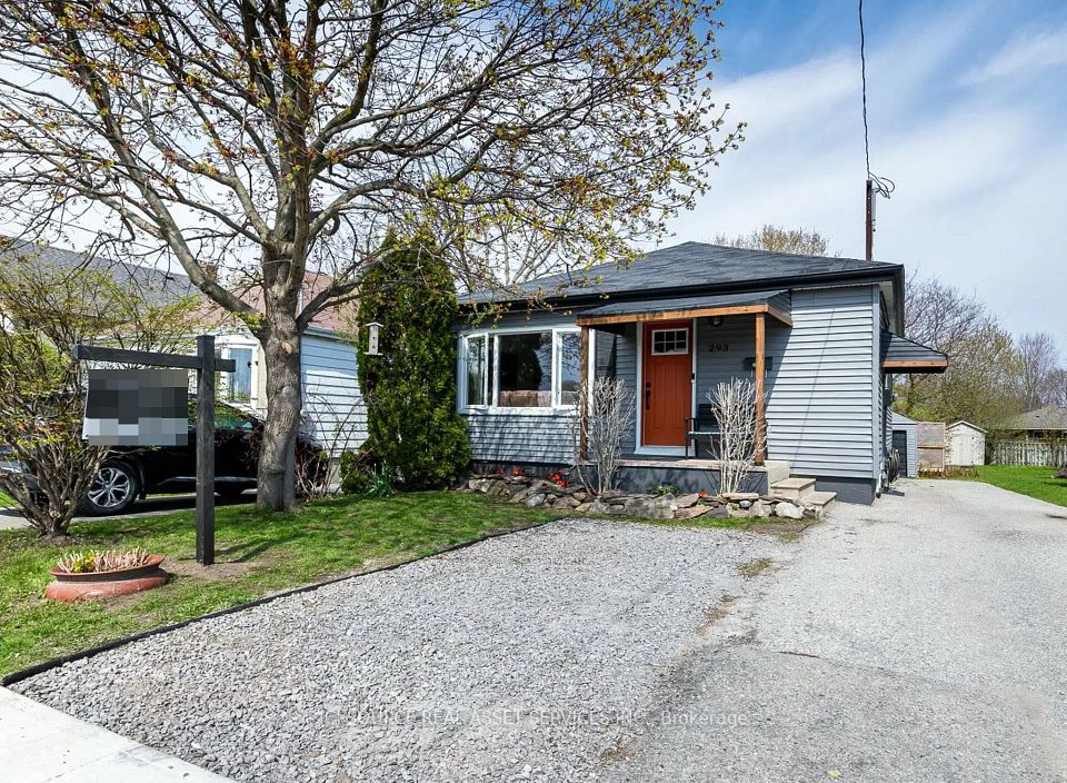 Detached at 293 Oshawa Boulevard N, Oshawa, ON L1G 5T2, Oshawa