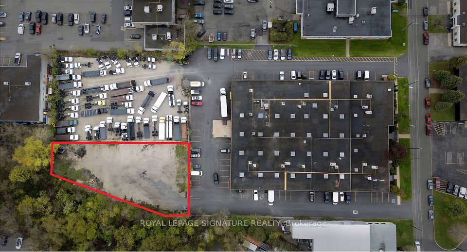 49 Cranfield Road, Toronto E03, ON M4B 3H3