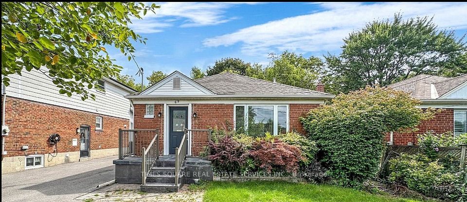 Detached at 69 Ellington Drive (Bsmt), Toronto E04, ON M1R 3Y2, Toronto E04