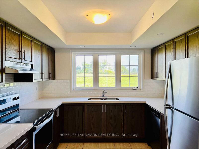 Att/Row/Townhouse at 2695 Deputy Minister Path, Oshawa, ON L1L 0M7, Oshawa