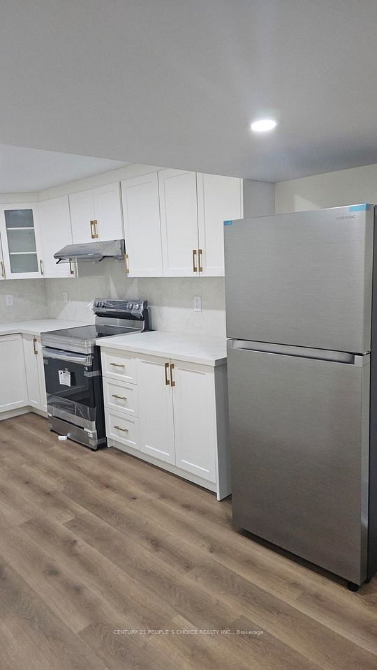 Detached at 9 Vickery Street E Basement, Whitby, ON L1P 0L1, Whitby