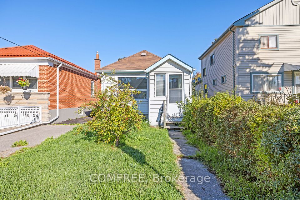 18 Glasgow Avenue, Toronto, ON M1K 1C1 at 18 Glasgow Avenue, Toronto, ON M1K 1C1, Toronto E04, ON, M1K 1C1