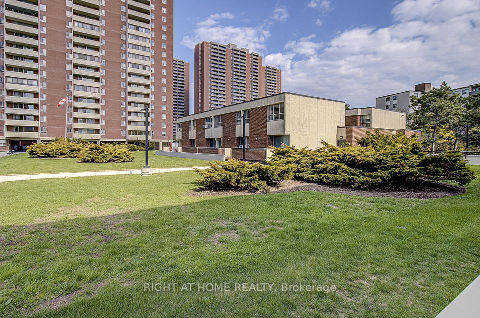 8 Crescent Town Road 409, Toronto, ON M4C 5L3 at 8 Crescent Town Road 409, Toronto, ON M4C 5L3, Toronto E03, ON, M4C 5L3
